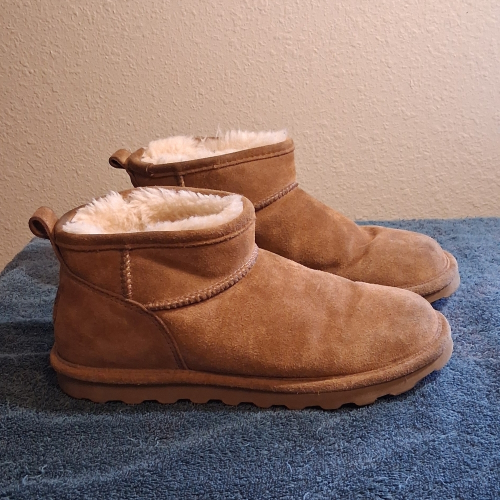 BearPaw Tan Suede Ankle Booties 9 260778 Retail 79.99